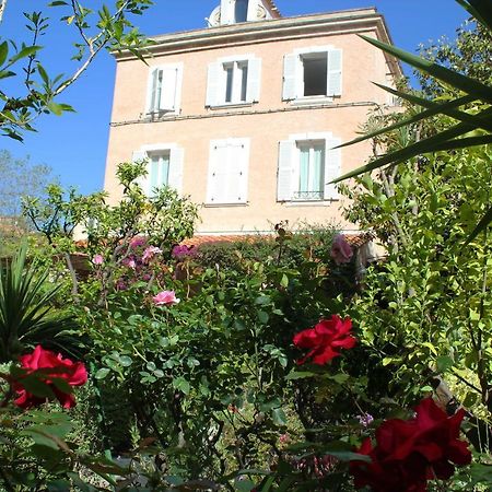 Hotel Les Palmiers Saint-Tropez Exterior foto